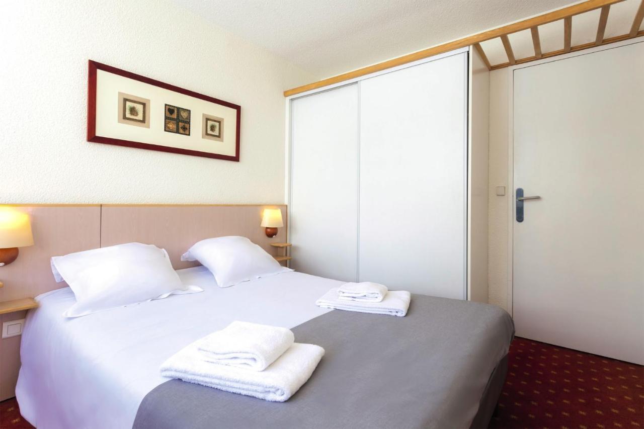 Double Room Mountain View