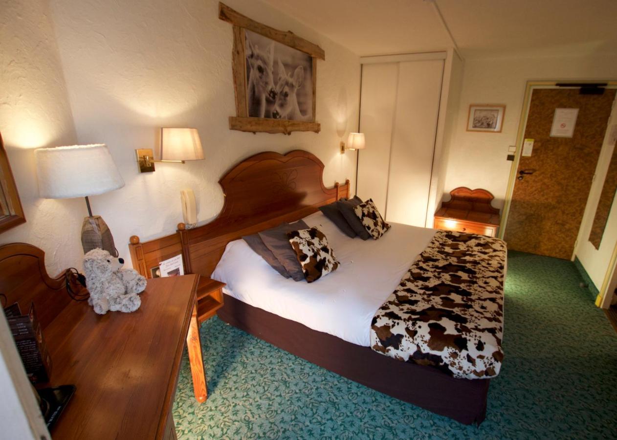 Chambre Double ou Lits Jumeaux avec Douche