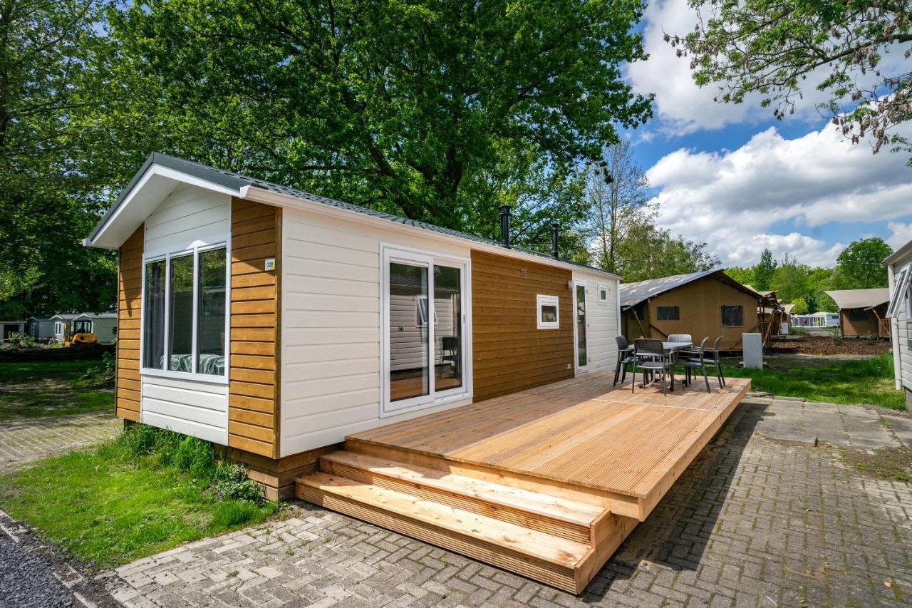 Chalet met 2 Slaapkamers Berkel 4
