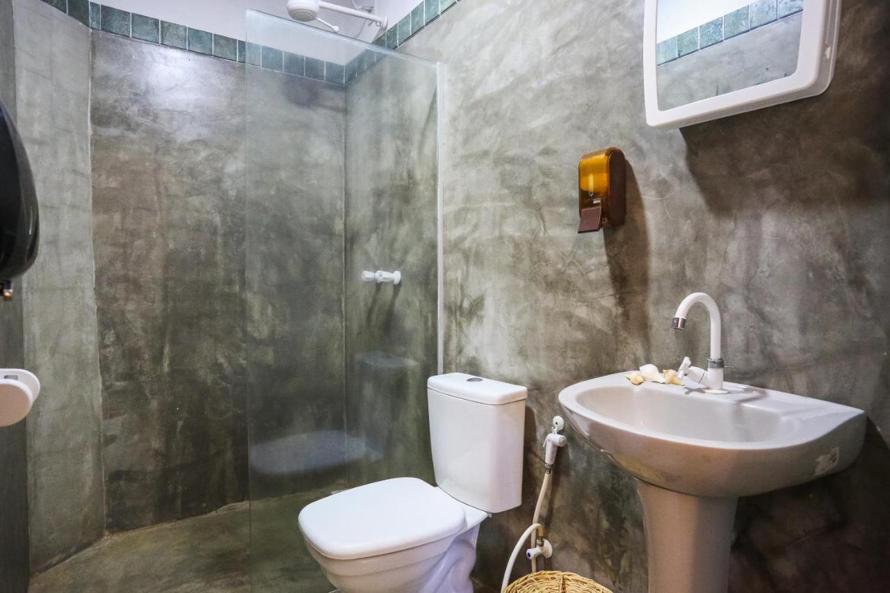 Cama em Dormitório Misto com 6 Camas