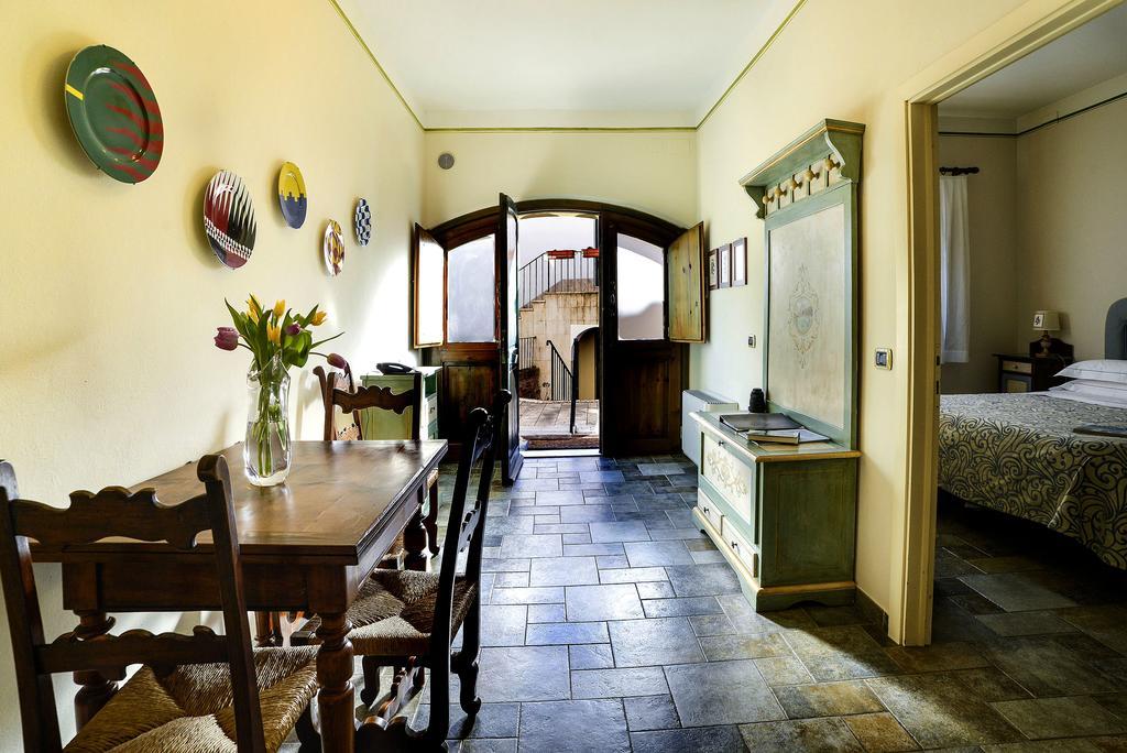 Apartment (3 Adults)