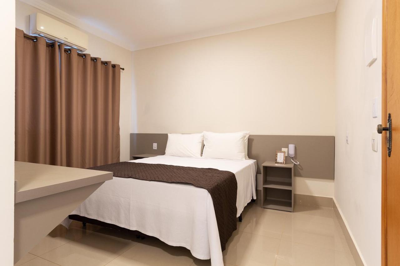 Quarto Duplo