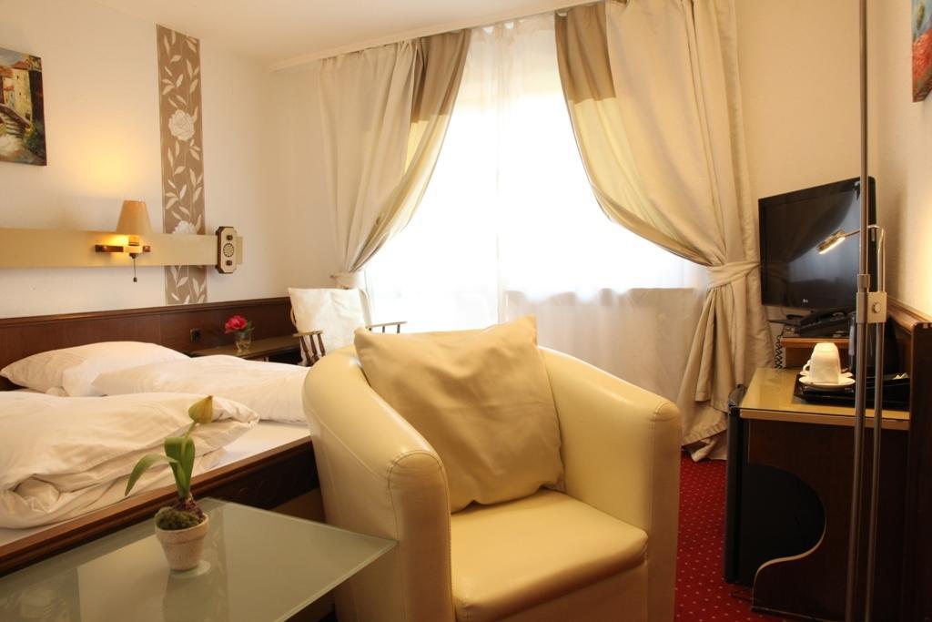Classic Double Room Balcony