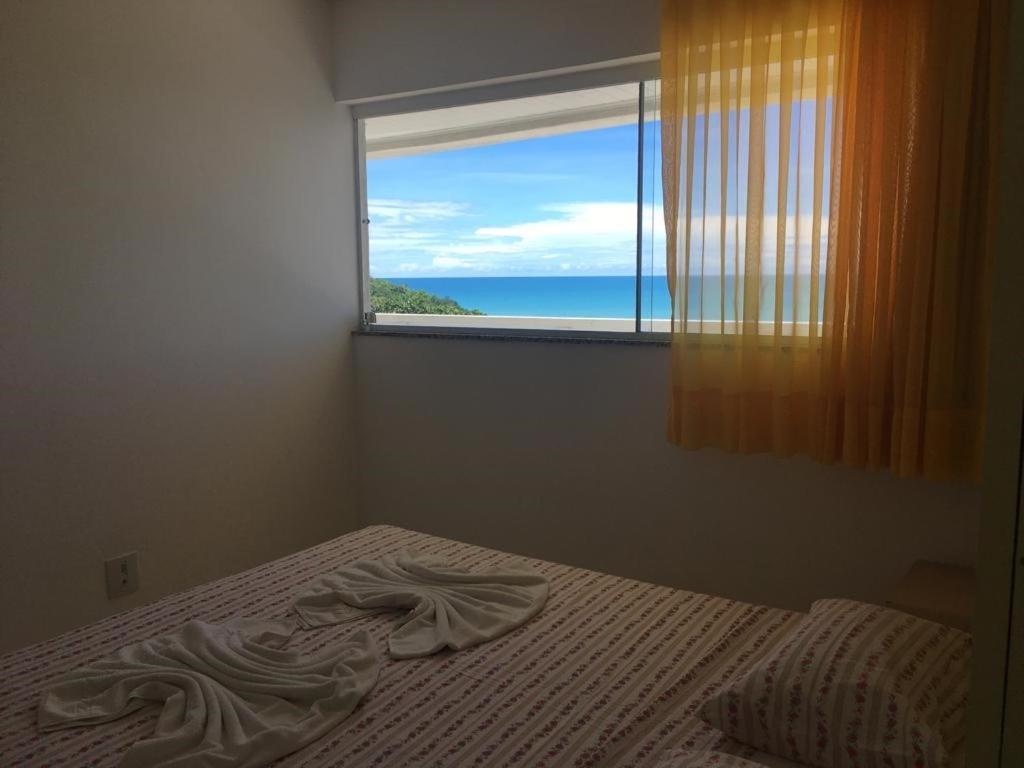 One-Bedroom Apartment Sea View
