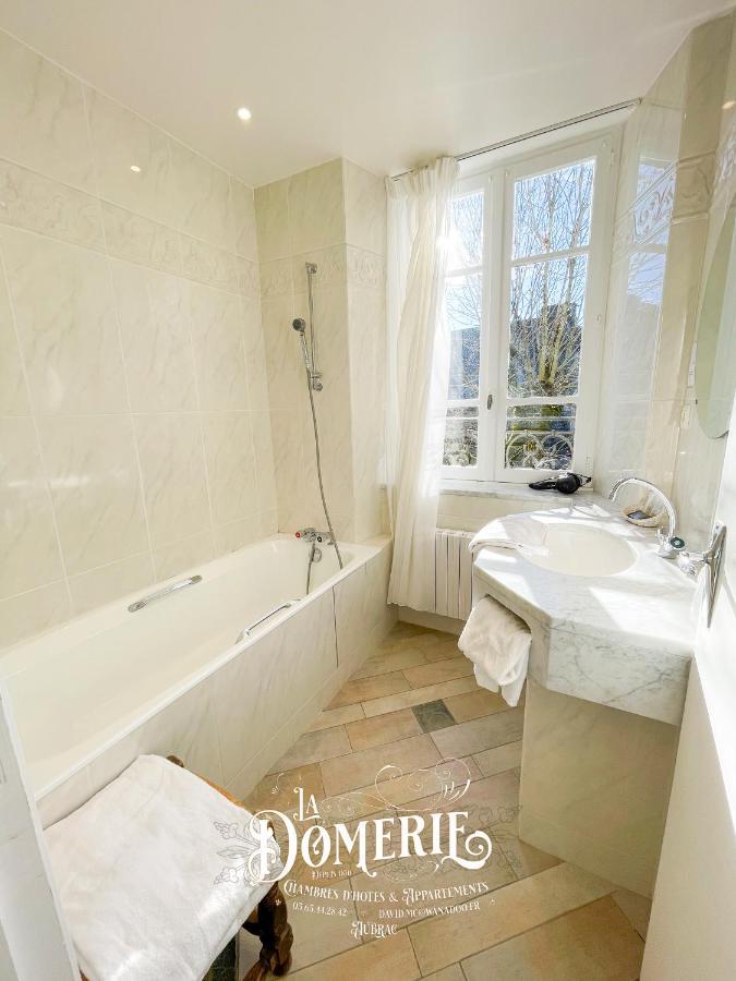 Chambre Double ou Lits Jumeaux - Vue sur Ville
