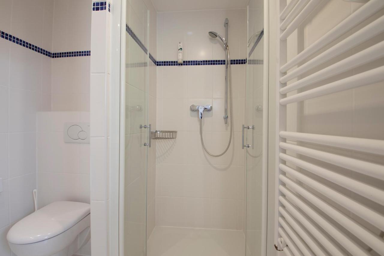 Double Room two Extra Beds