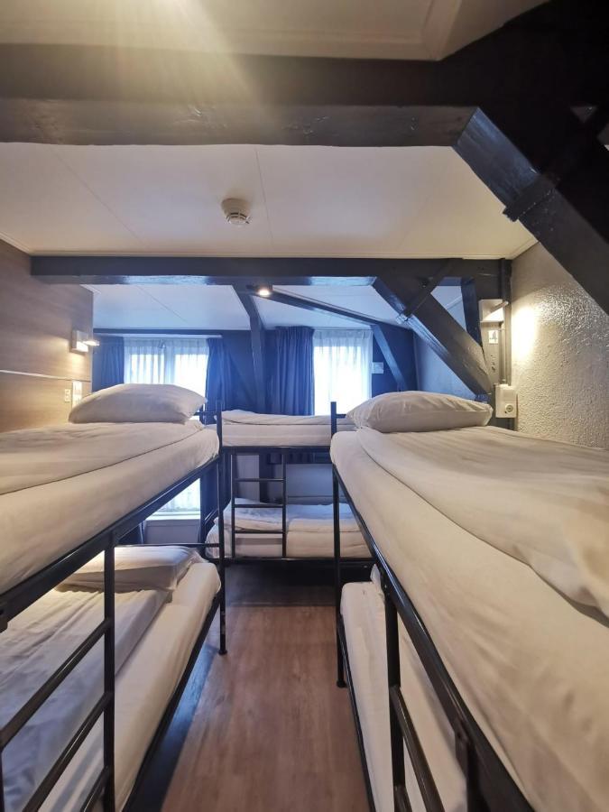 Bed 6-Bed Mixed Dormitory Room