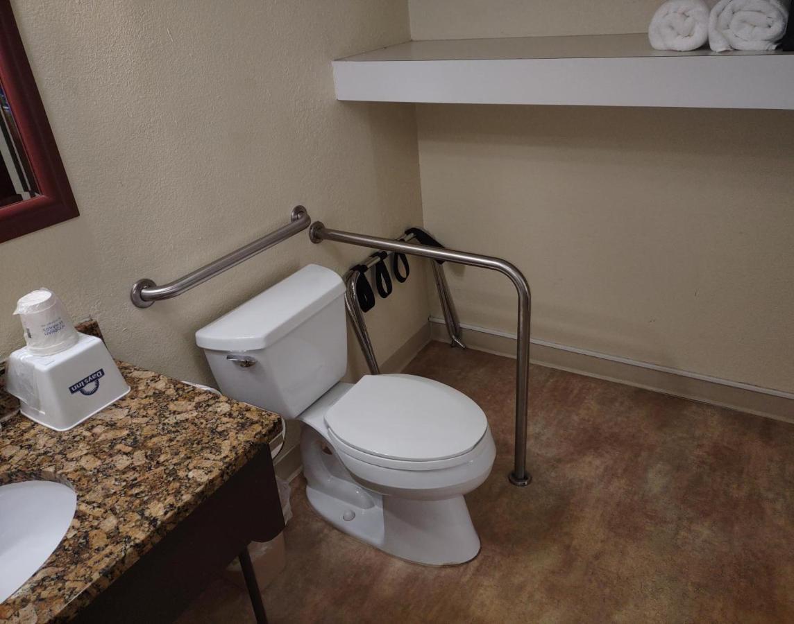 King Room Roll Shower Grab Bars Mobility or Hearing Impaired or Non-Smoking,1498650850:JPEG