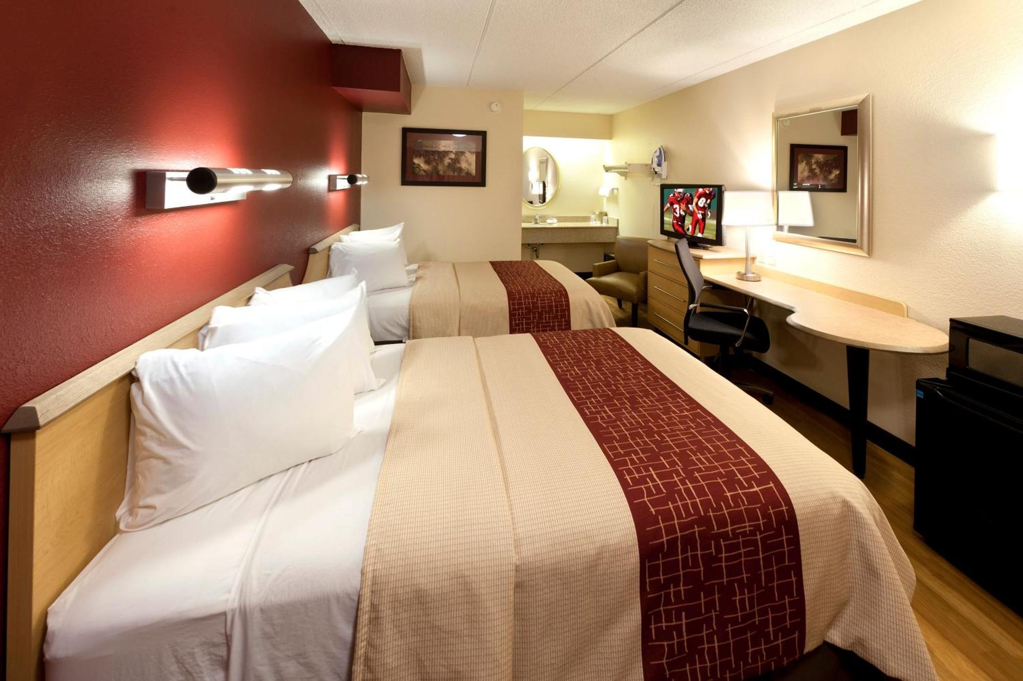 Standard Room with Two Double Beds Smoke Free