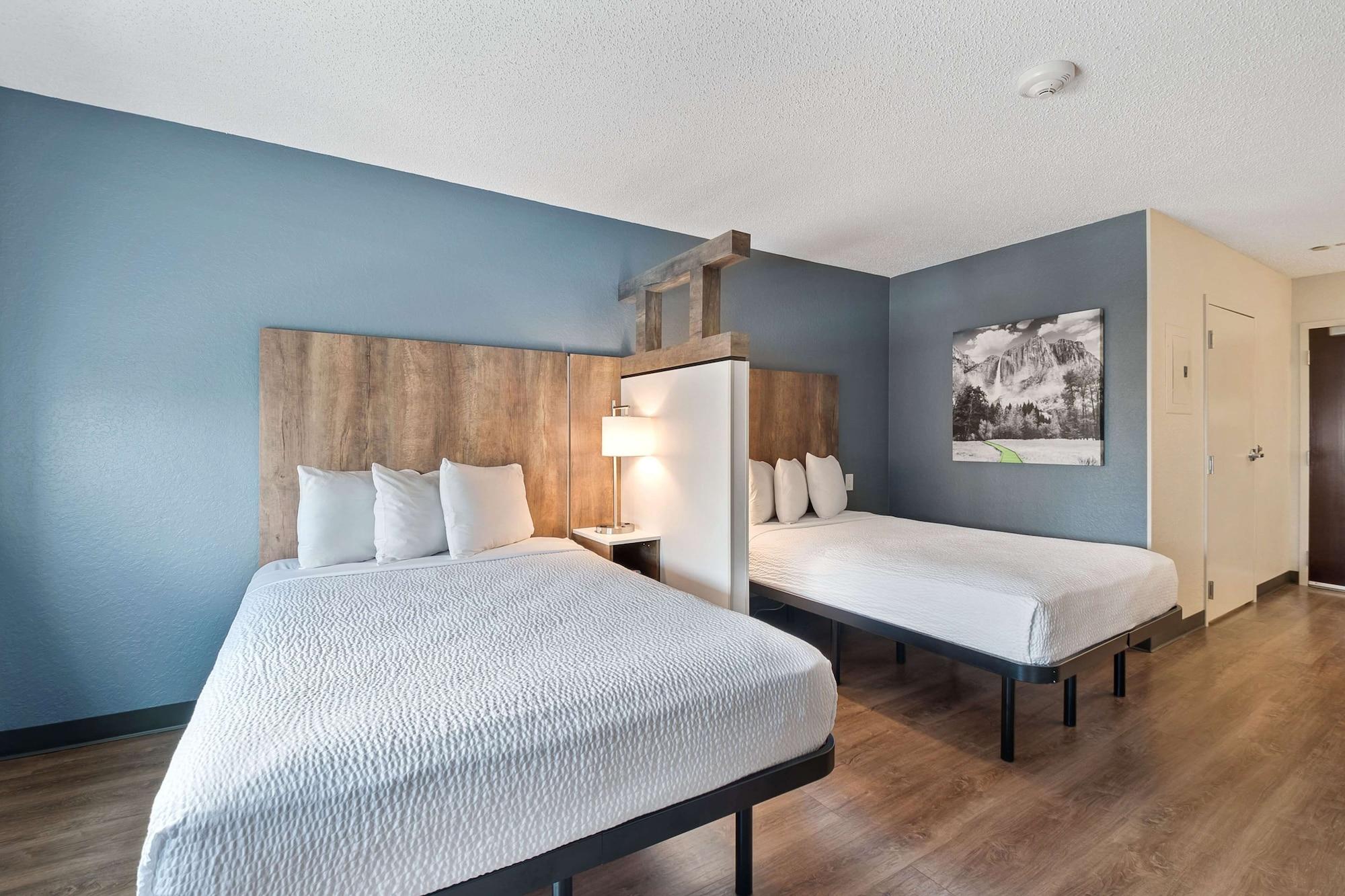 Superior Studio 2 Double Beds Non-Smoking Hearing Impaired
