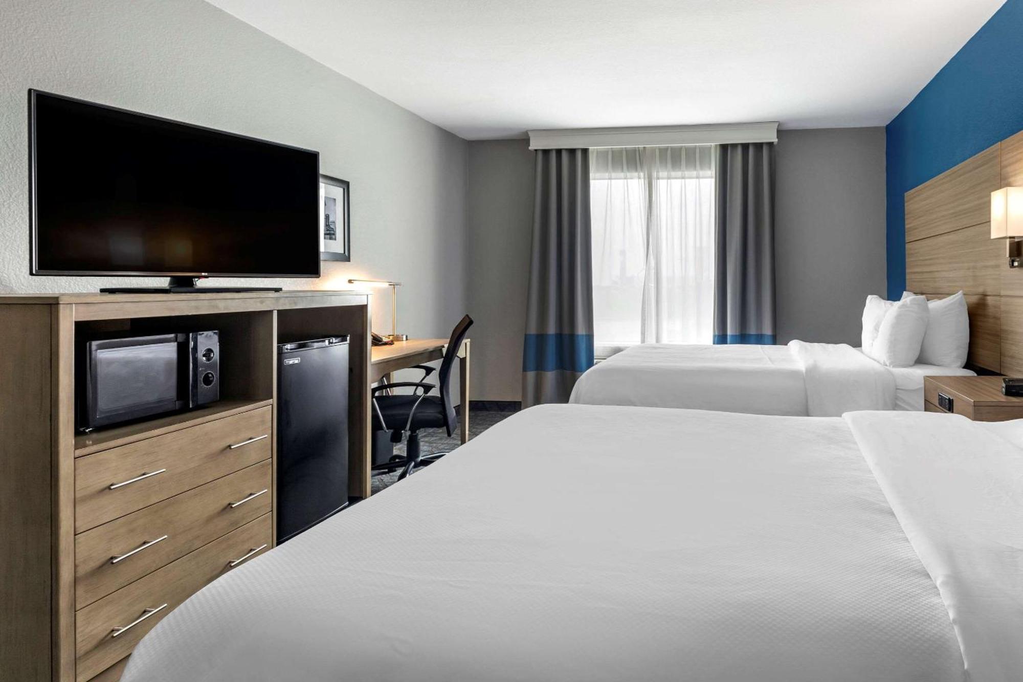 Queen Room Two Queen Beds Accessible or Non-Smoking