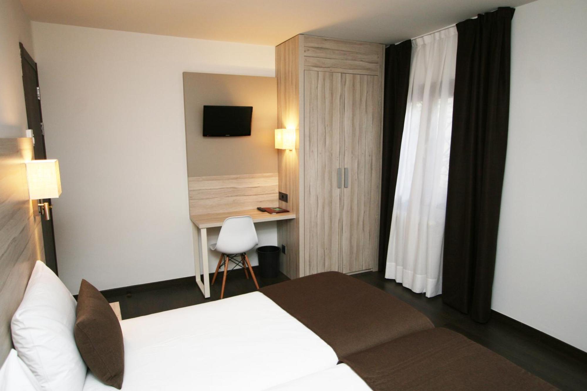 Chambre Double ou Lits Jumeaux