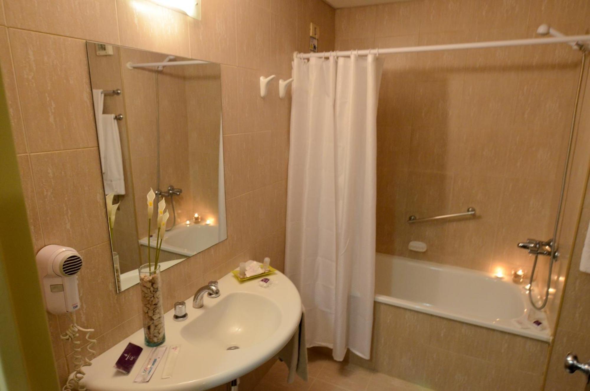 Quarto Duplo Standard