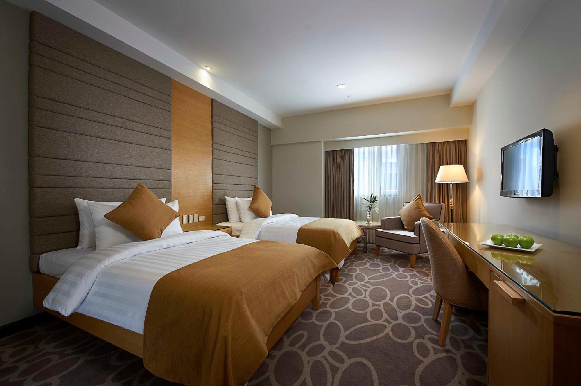 Premier Room