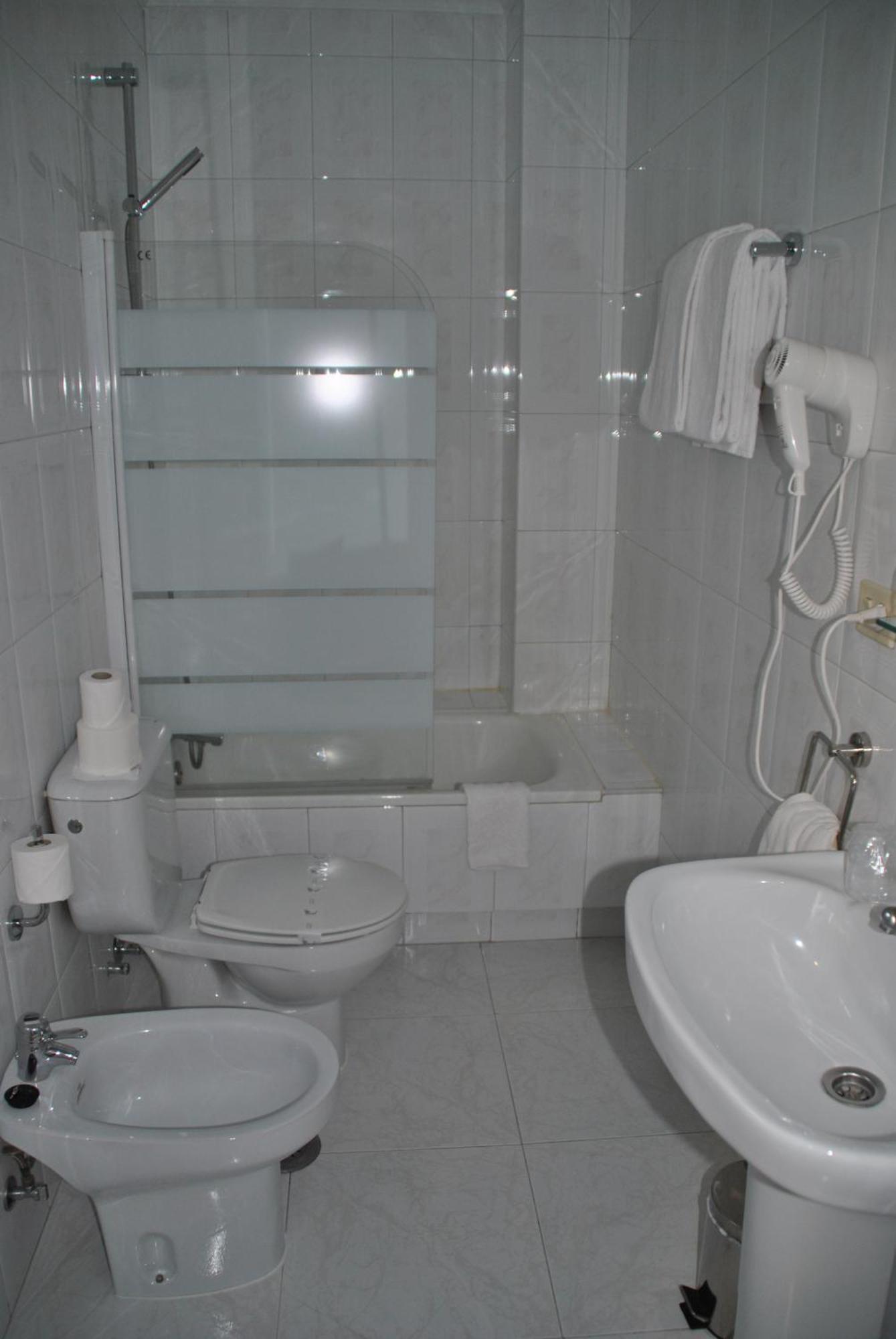 Habitación Doble Superior con cama supletoria - 1 o 2 camas