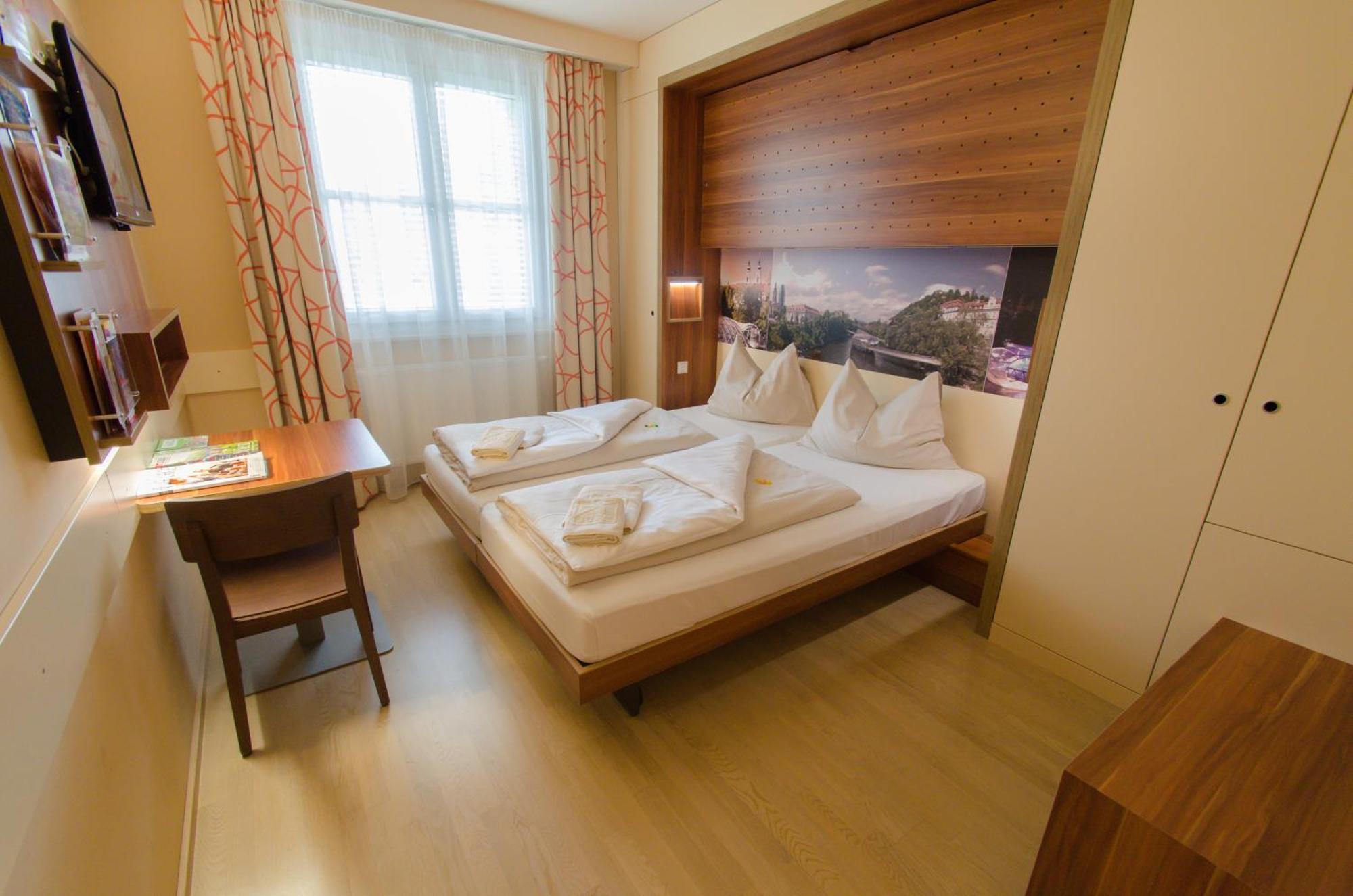 Classic Double Room