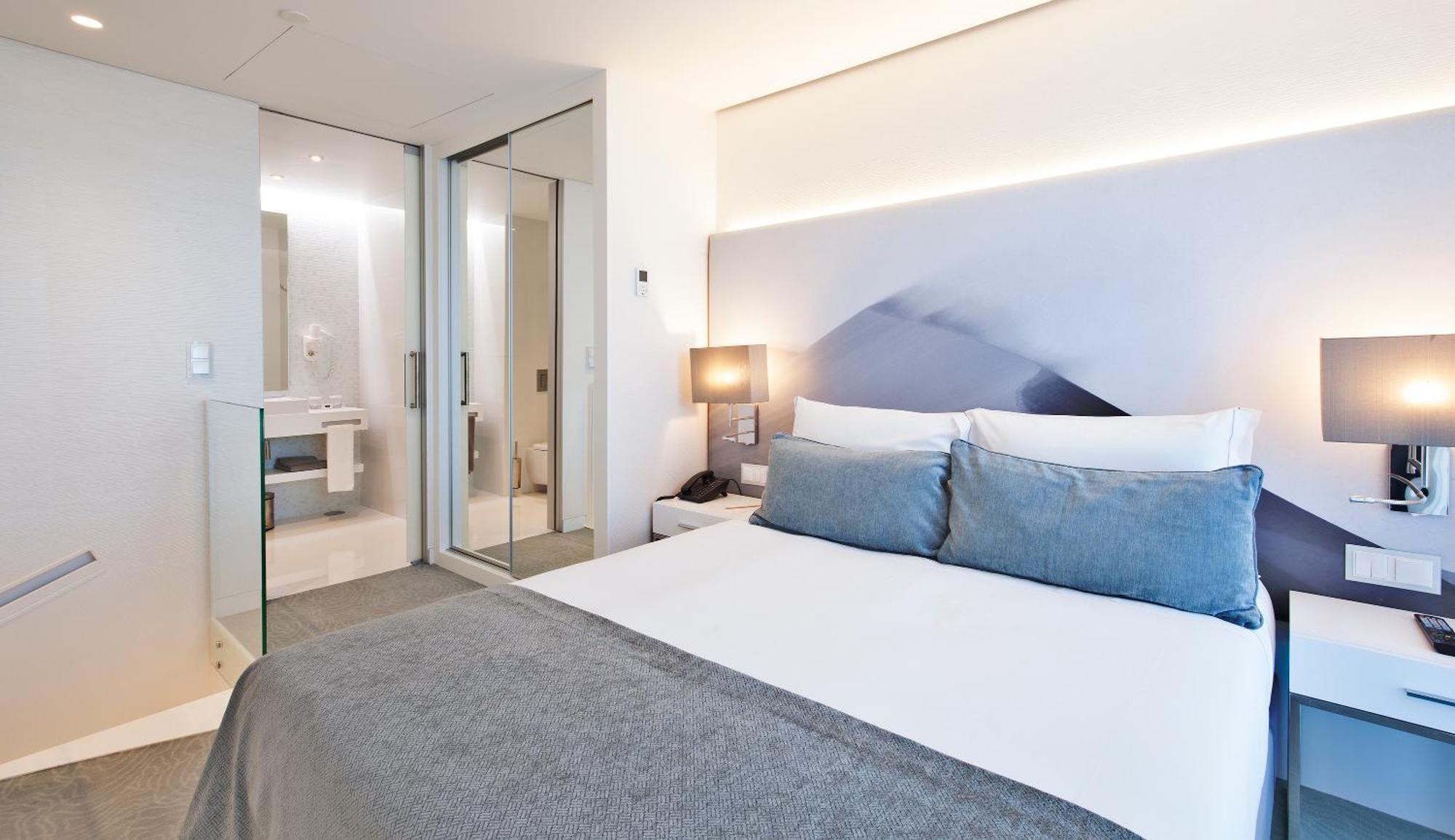 Quarto Twin Standard