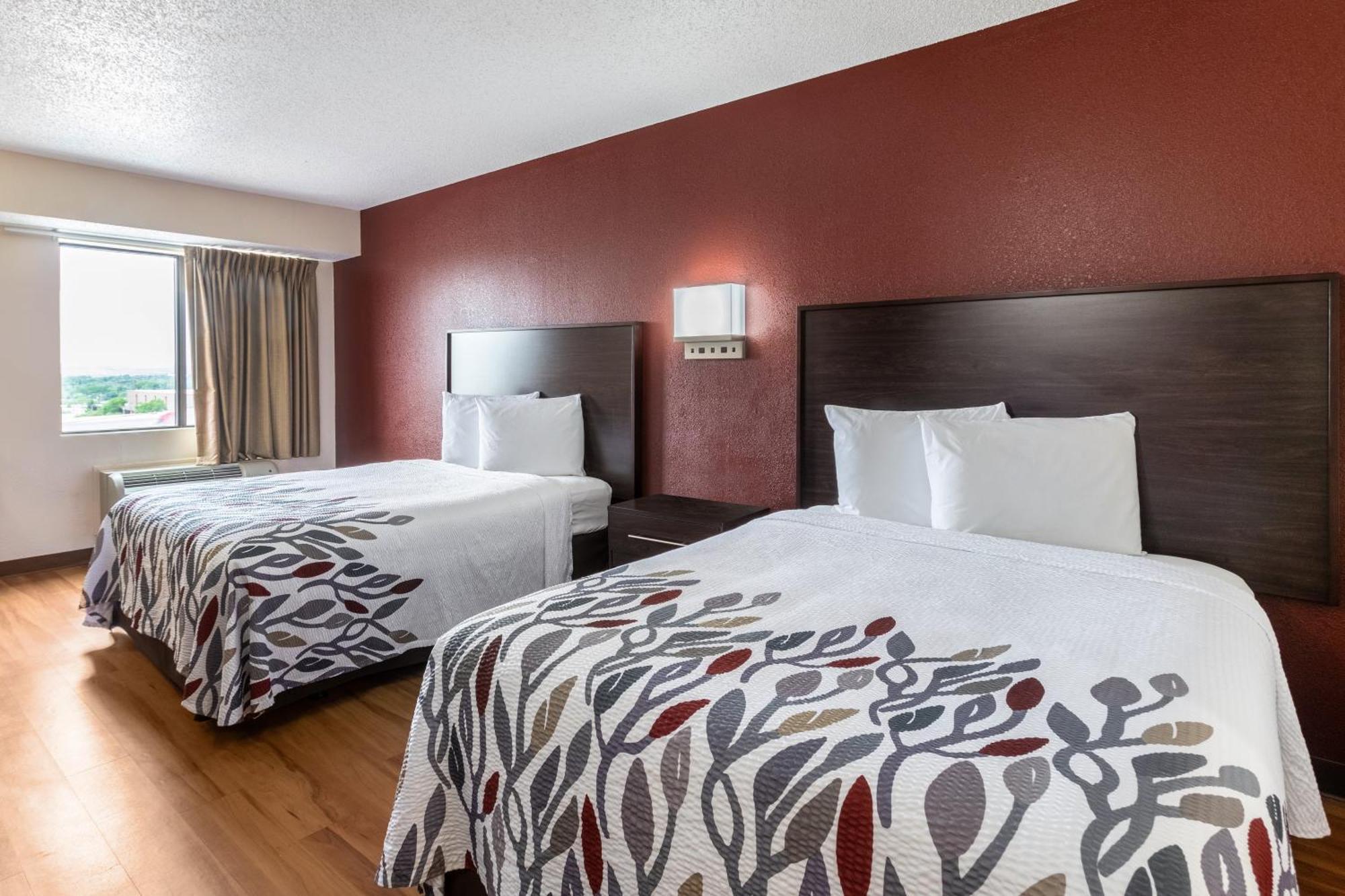 Deluxe Room with Two Double Beds Non-Smoking