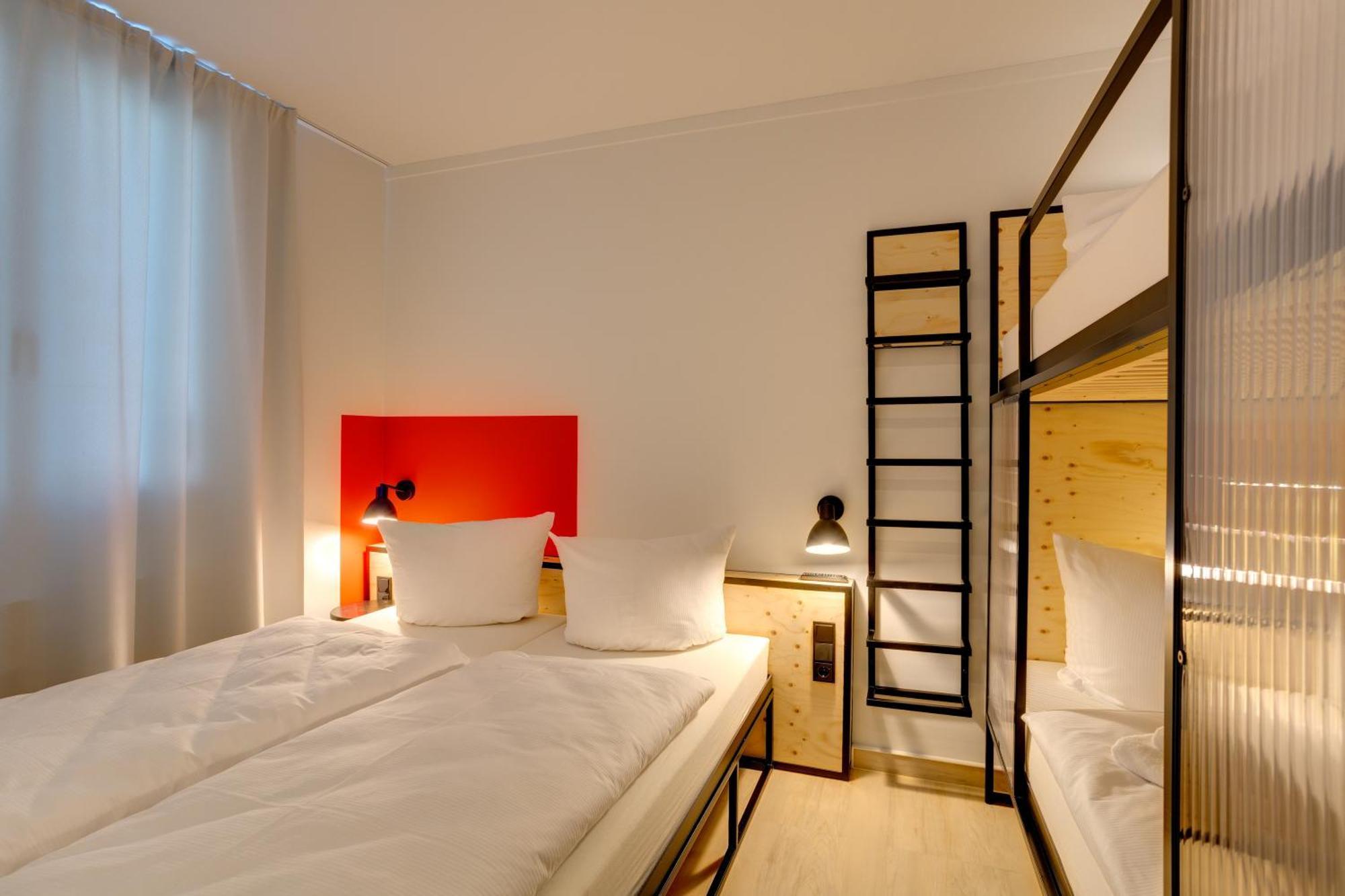 Bed 4-Bed Dormitory Room