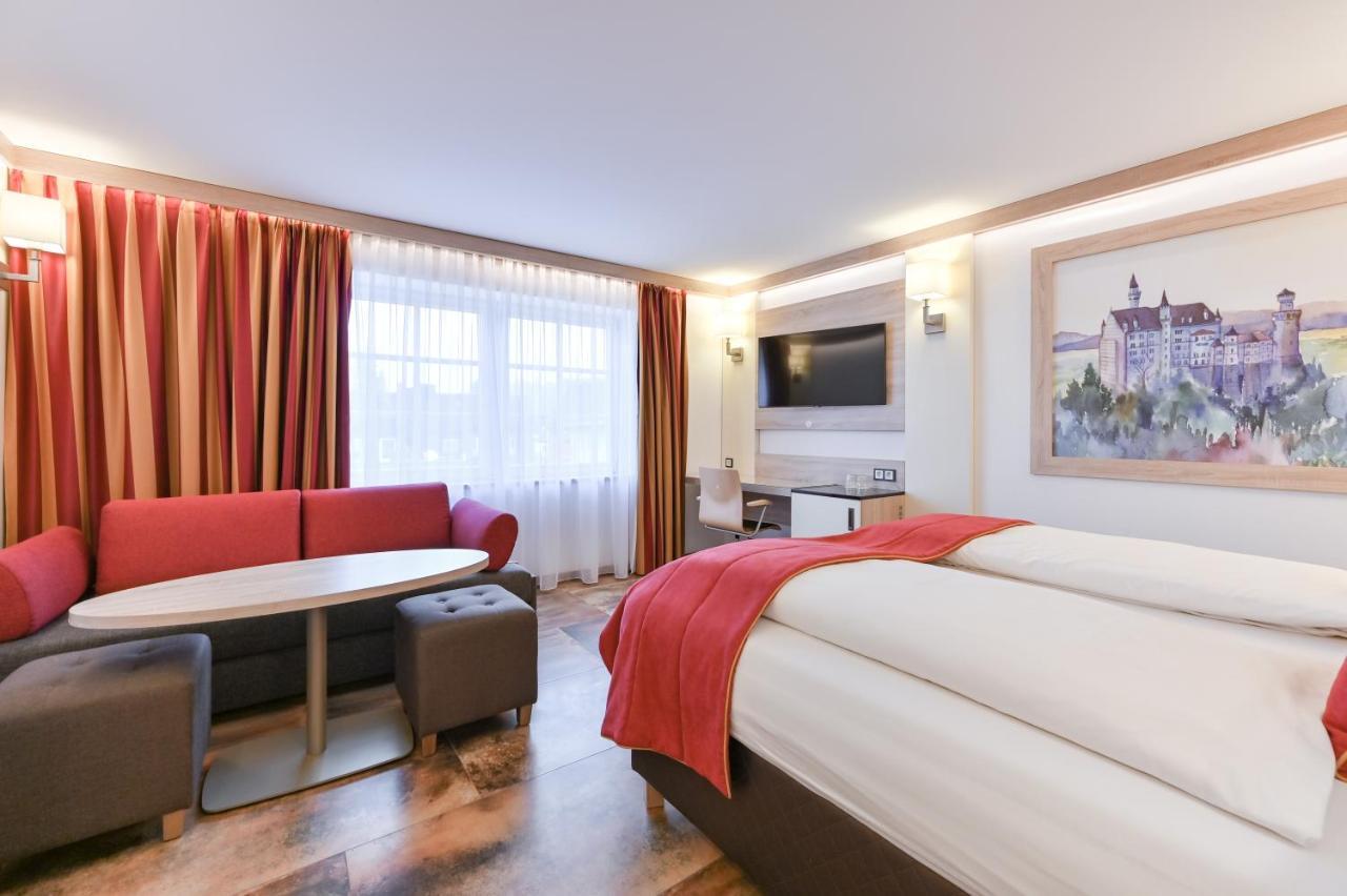 Classic Quadruple Room