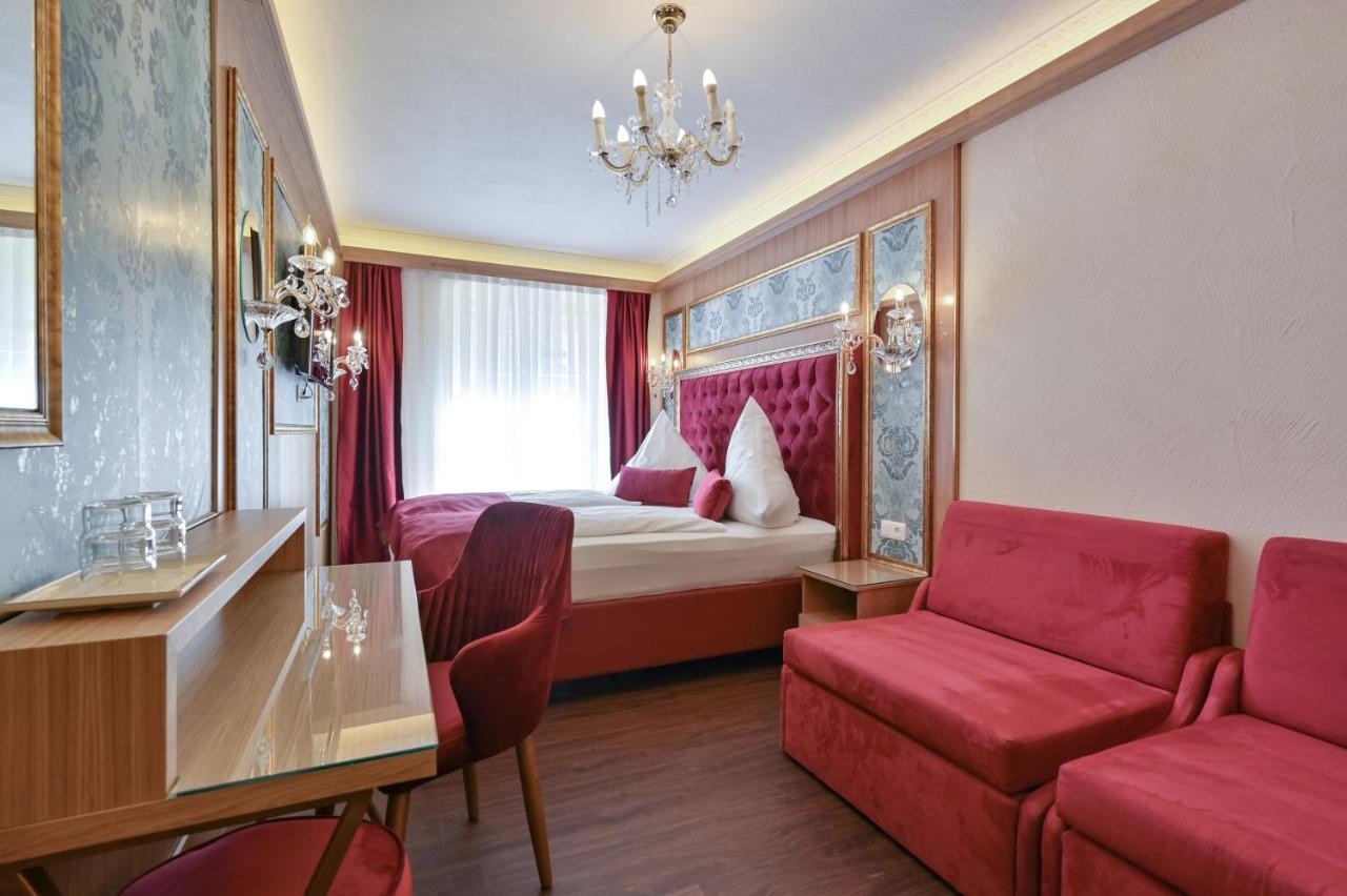 Classic Quadruple Room