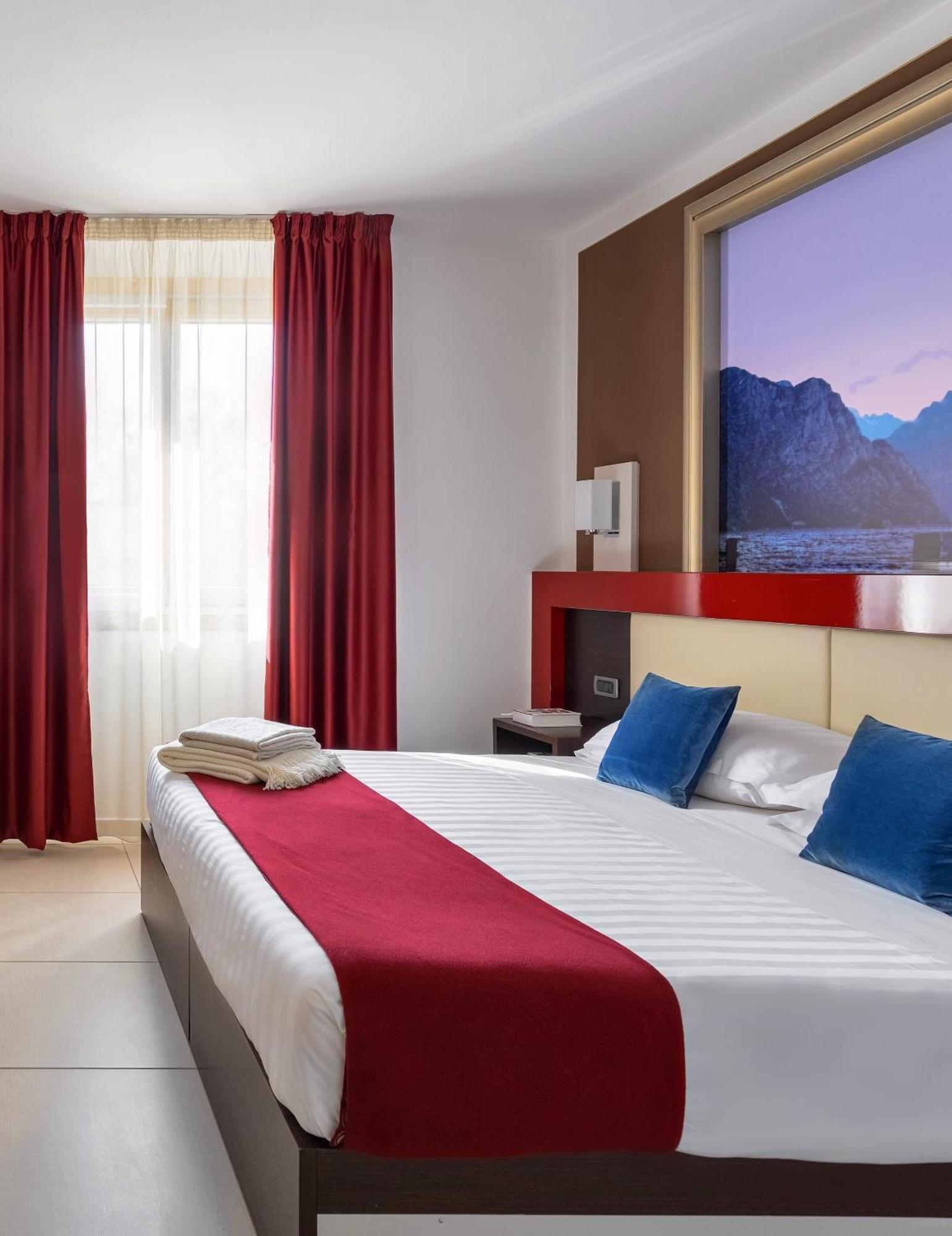 Double or Twin Room - Disability Access
