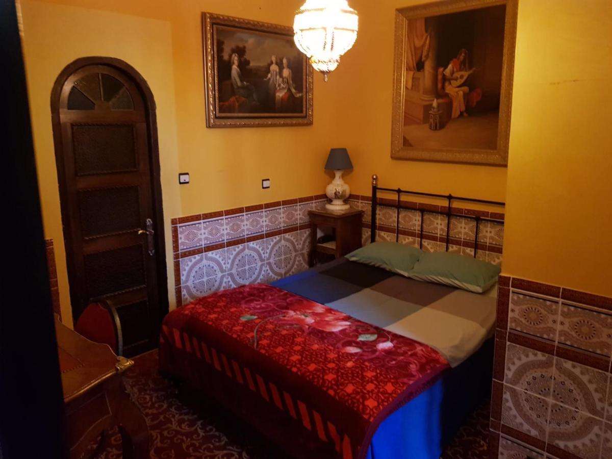 Executive Suite,1228942870:JPEG