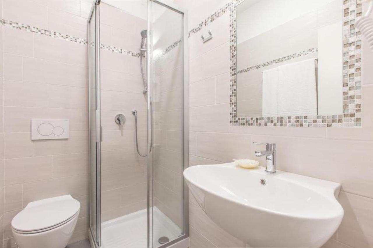 Camera Tripla con Bagno Privato