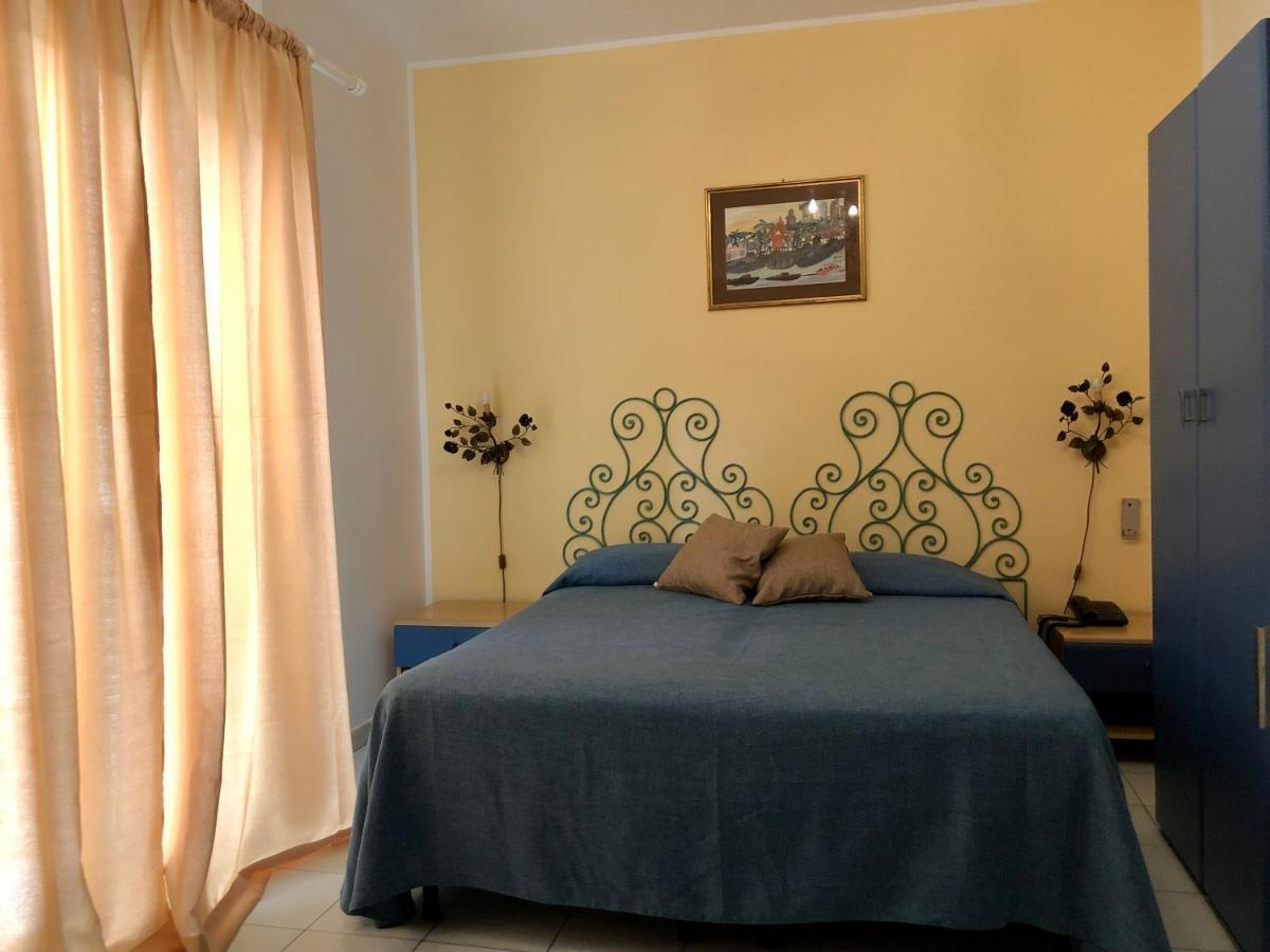 Standard Double or Twin Room Balcony