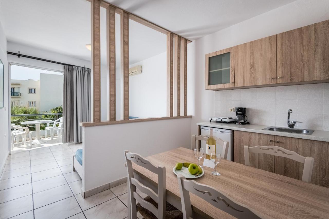 Superior One-Bedroom Apartment