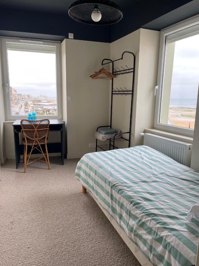 Basic Triple Room