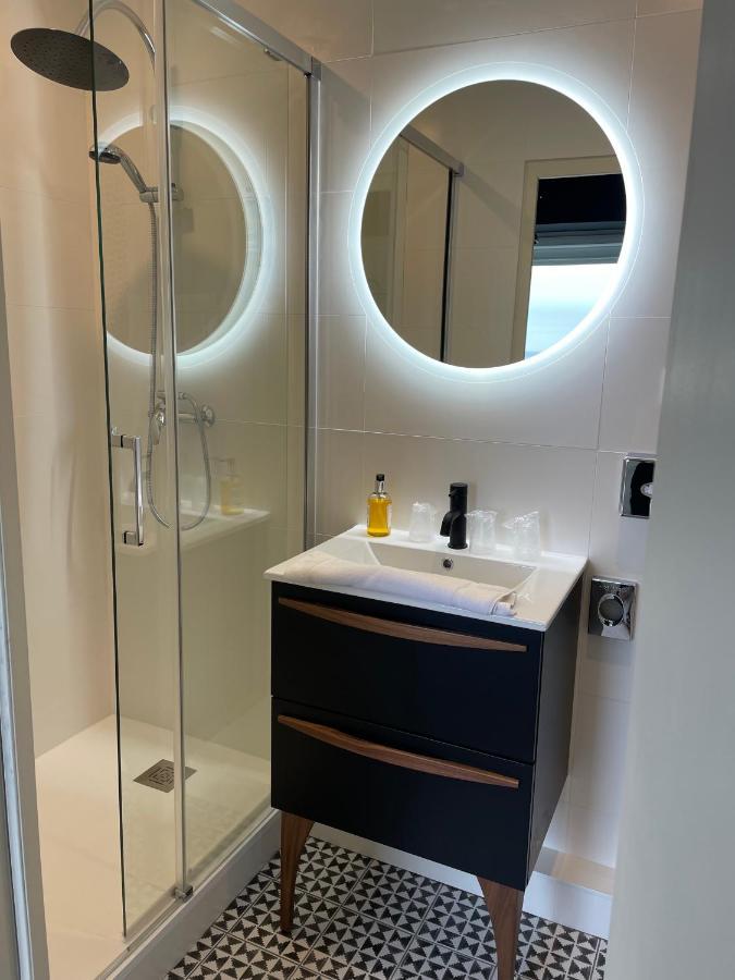 Basic Triple Room