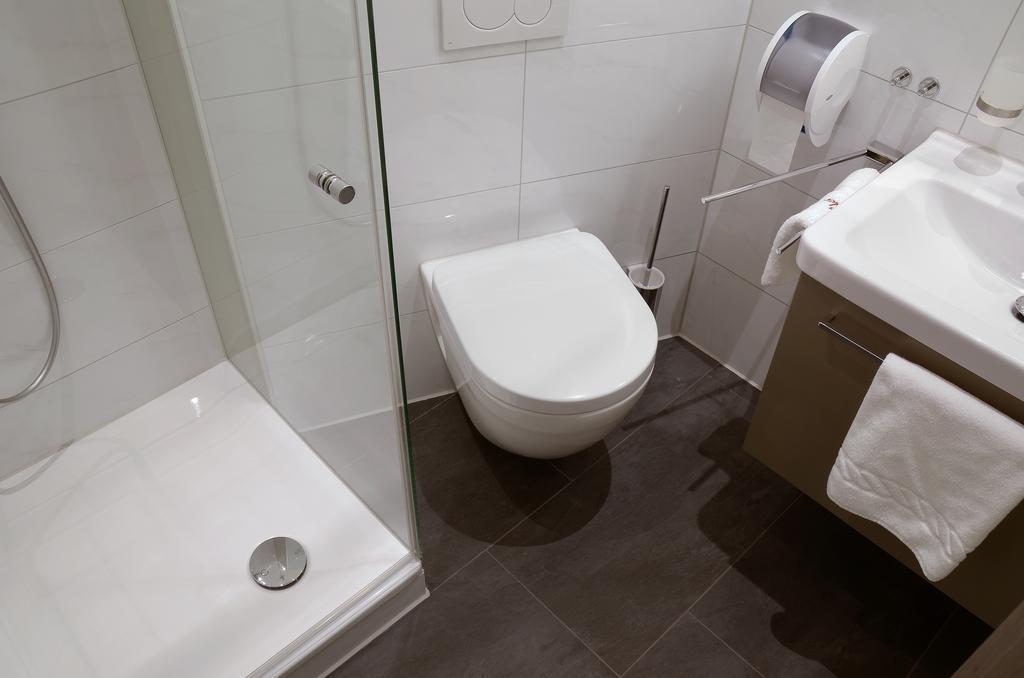 Double Room Small