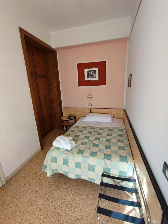 Camera Singola