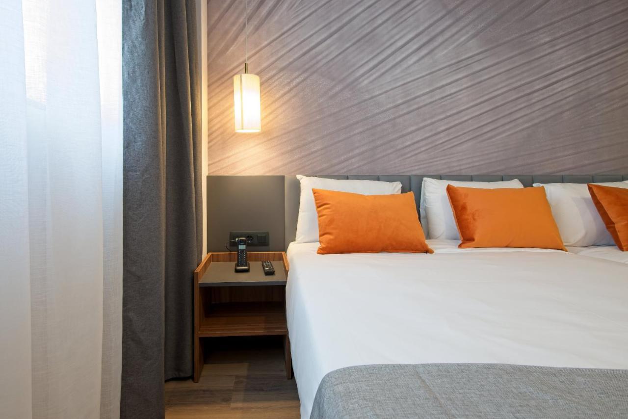 Habitación Doble (2 adultos + 2 niños)