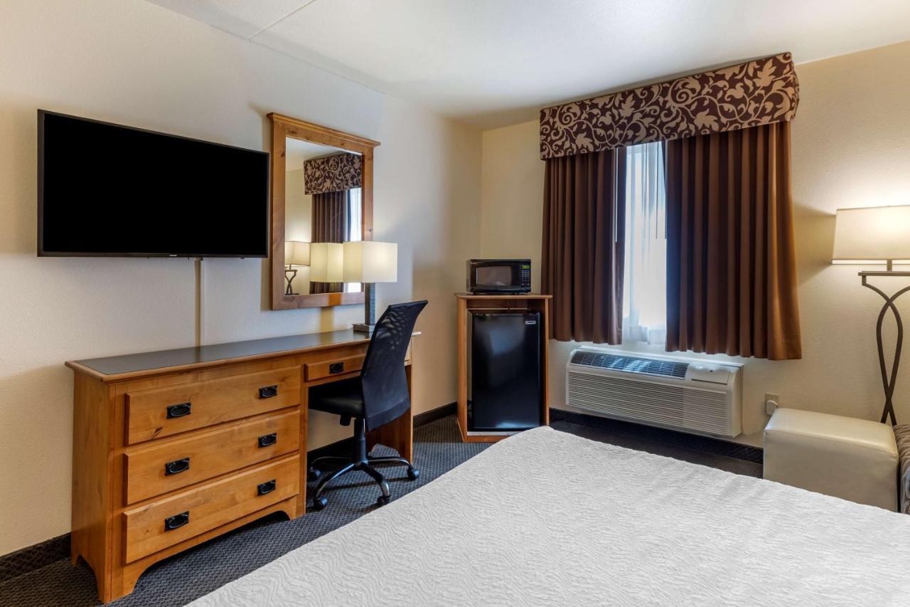 King Room - Non-Smoking