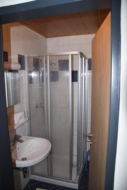 Dreibettzimmer