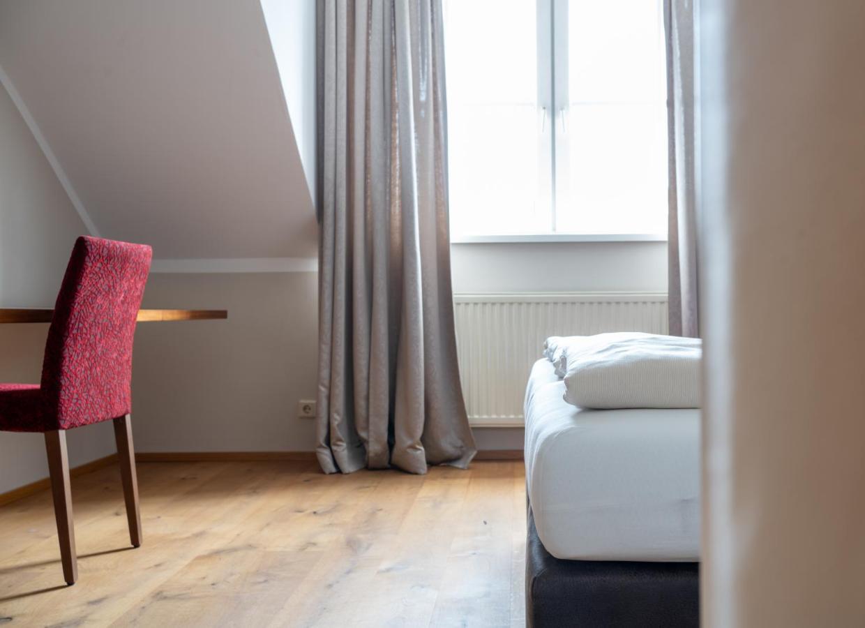 Single Room Standard