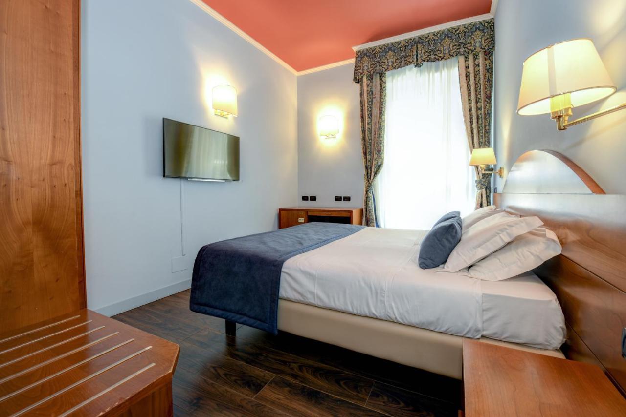 Classic Double Room,1257080482:JPEG