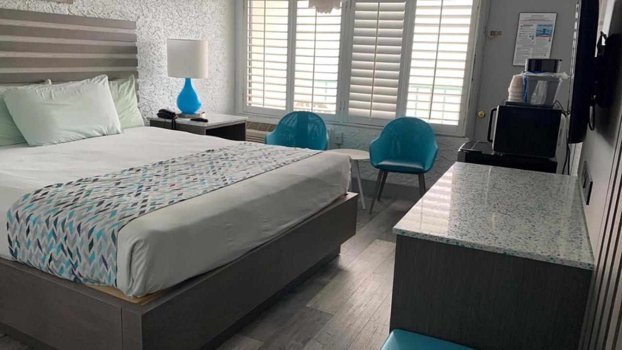 King Studio No Resort Fee