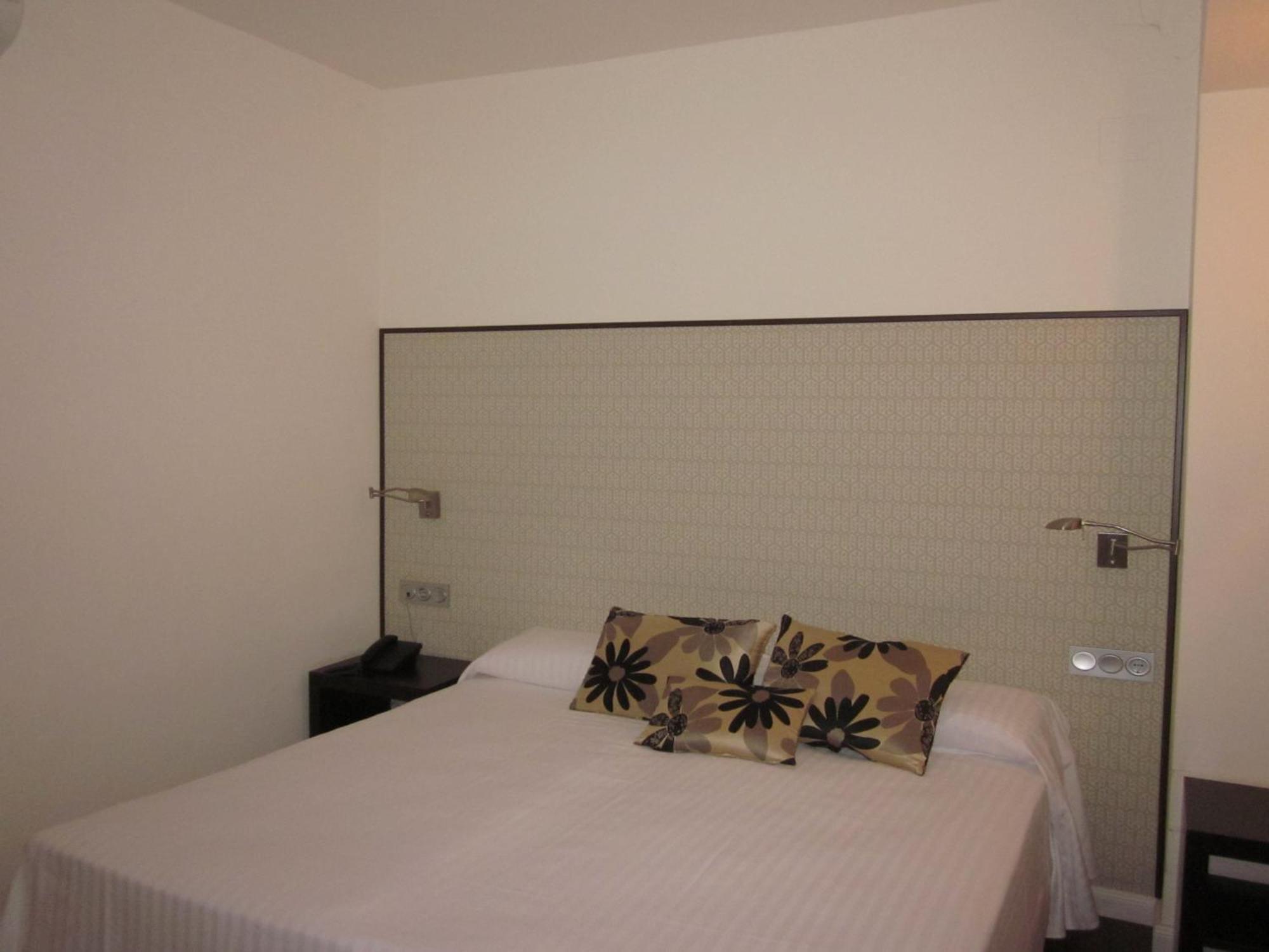 Standard Single Room Mountain View,1588068475:JPEG