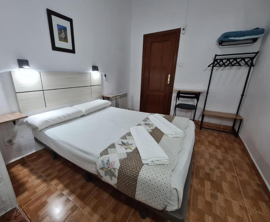 Habitación Doble con baño privado - Para no fumadores
