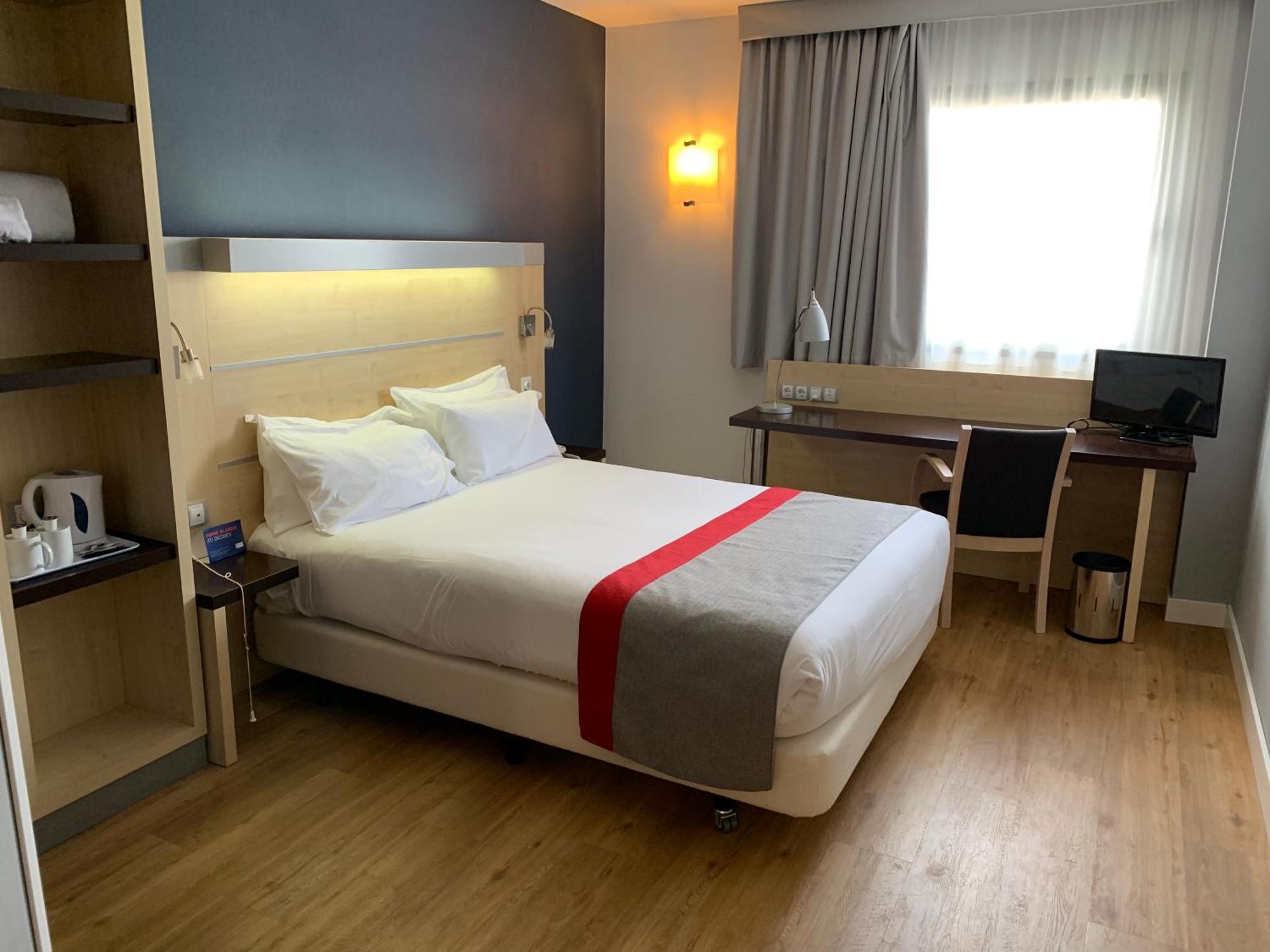 Standard Double Room Mobility Access,1498873021:JPEG