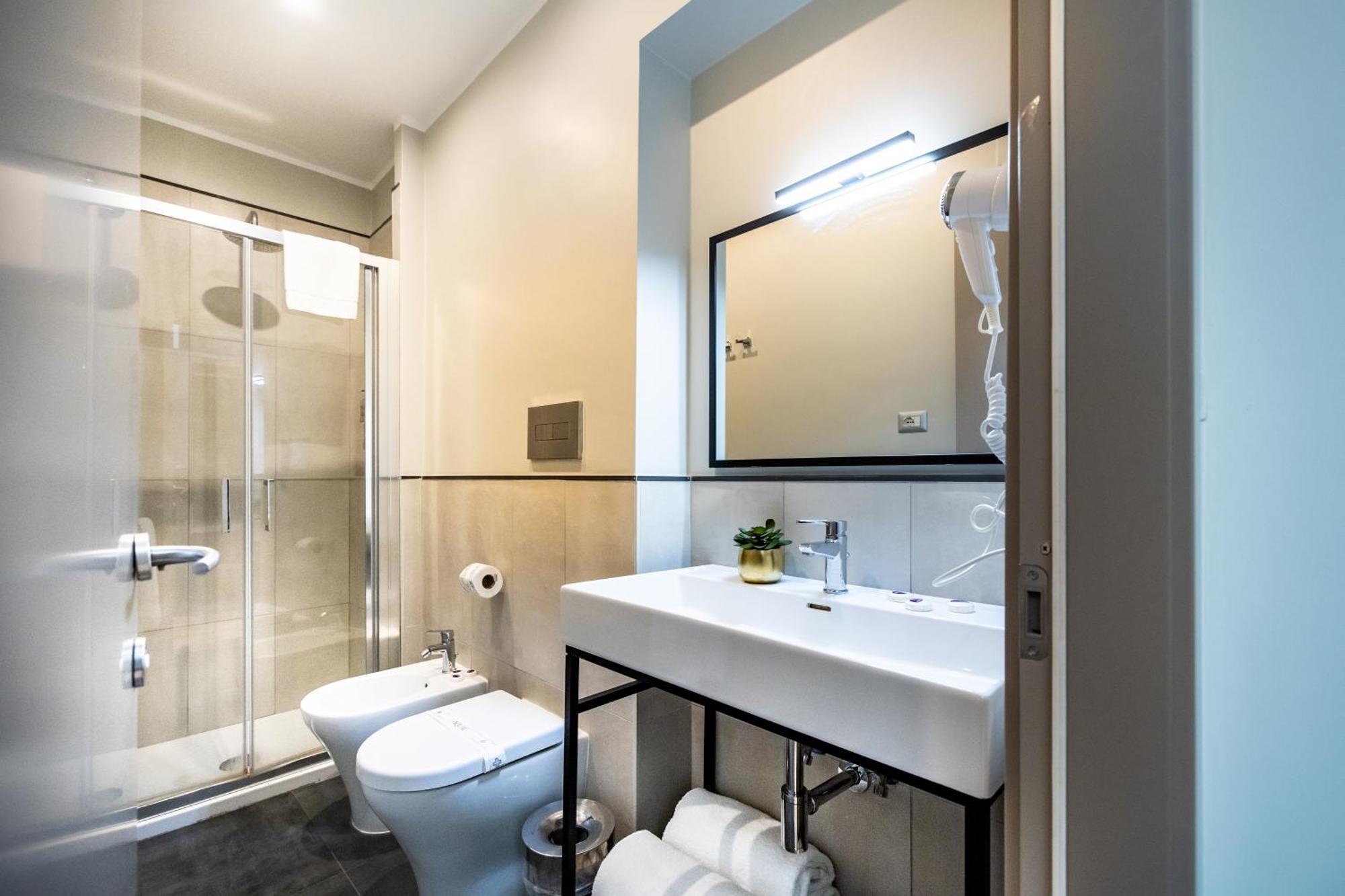 Deluxe Triple Room Terrace