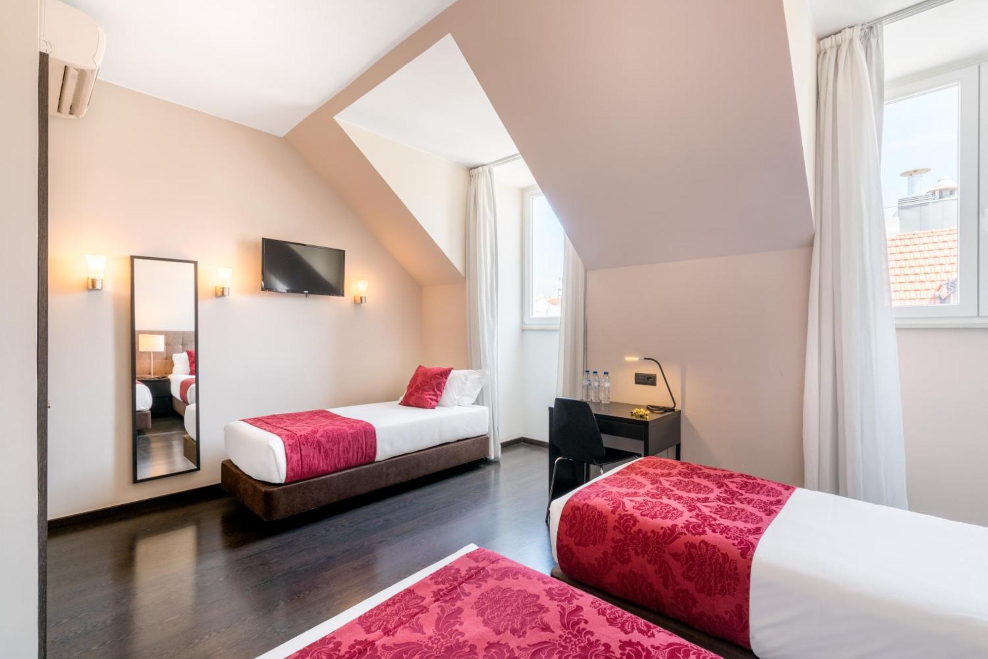 Executive Triple Room,1274455219:JPEG