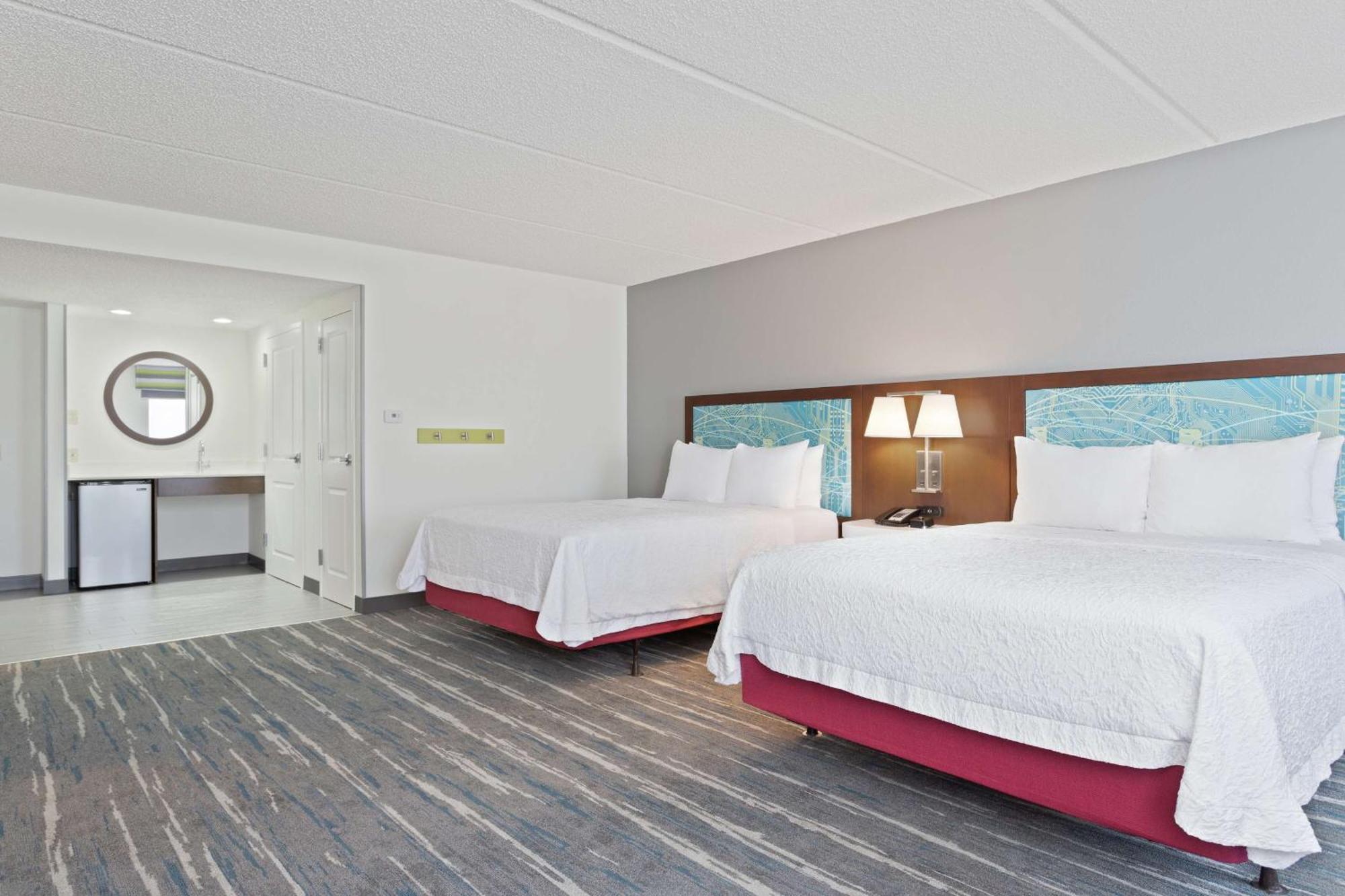 Queen Studio Suite with Two Queen Beds - Mobility Access/Non-Smoking