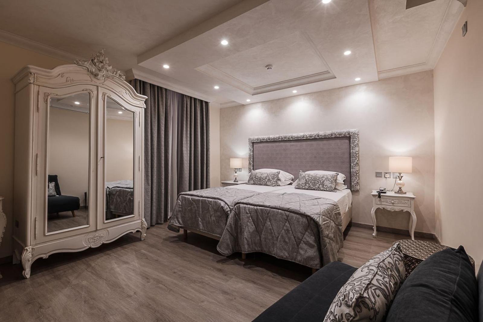 Standard Double or Twin Room,1277100034:JPEG