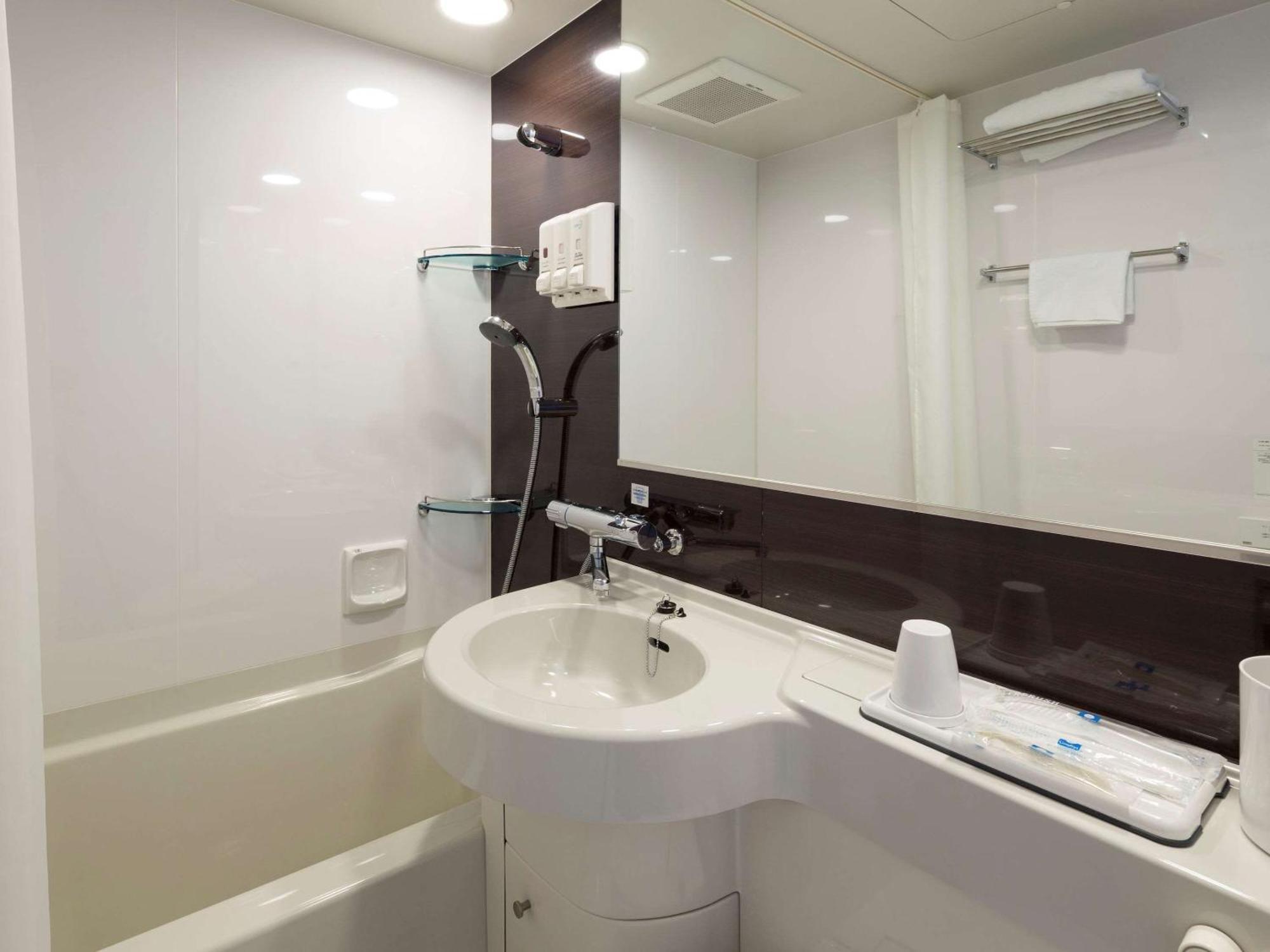 Standard Twin Room - Non-Smoking