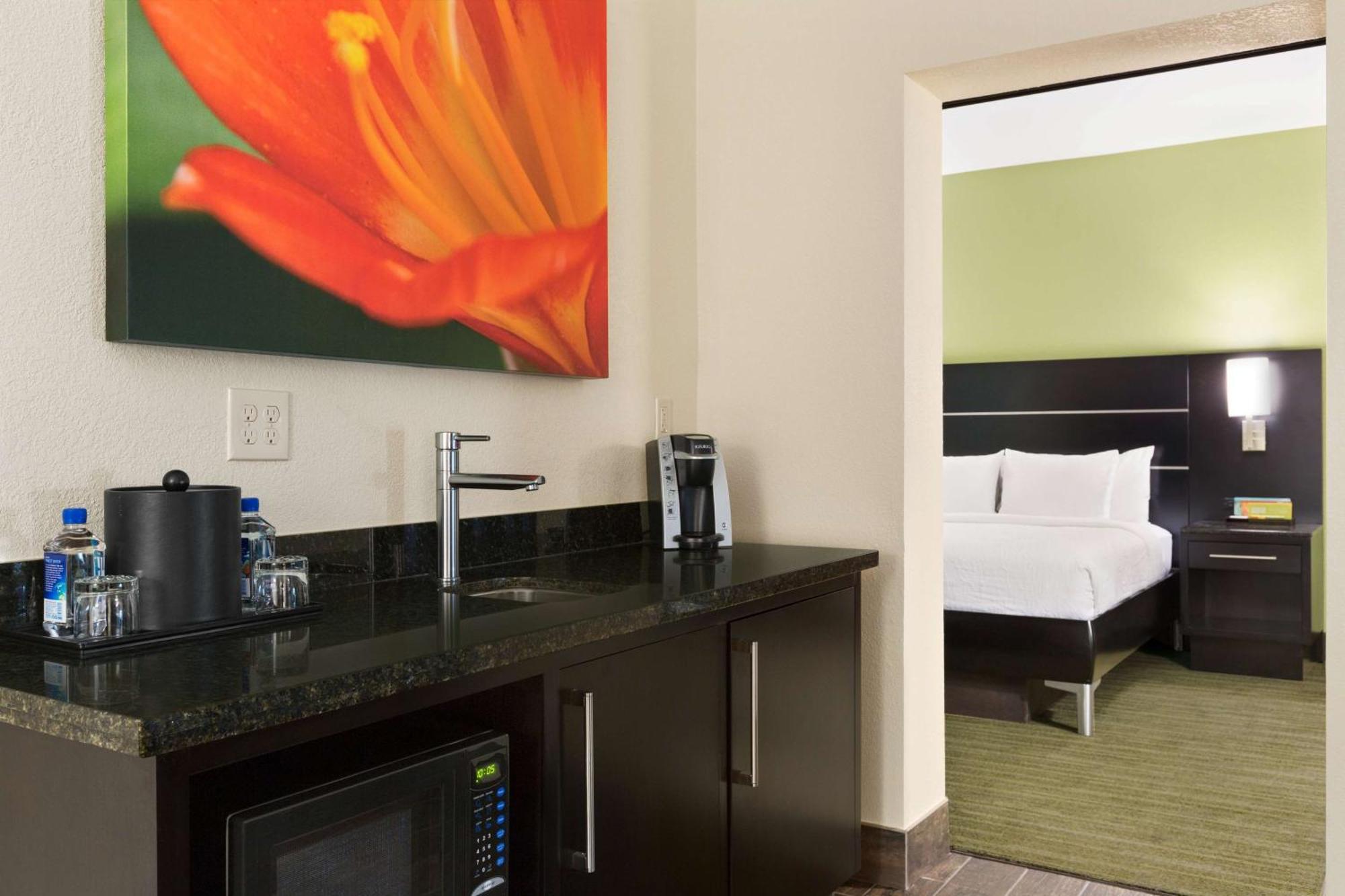 King Suite with Spa Bath