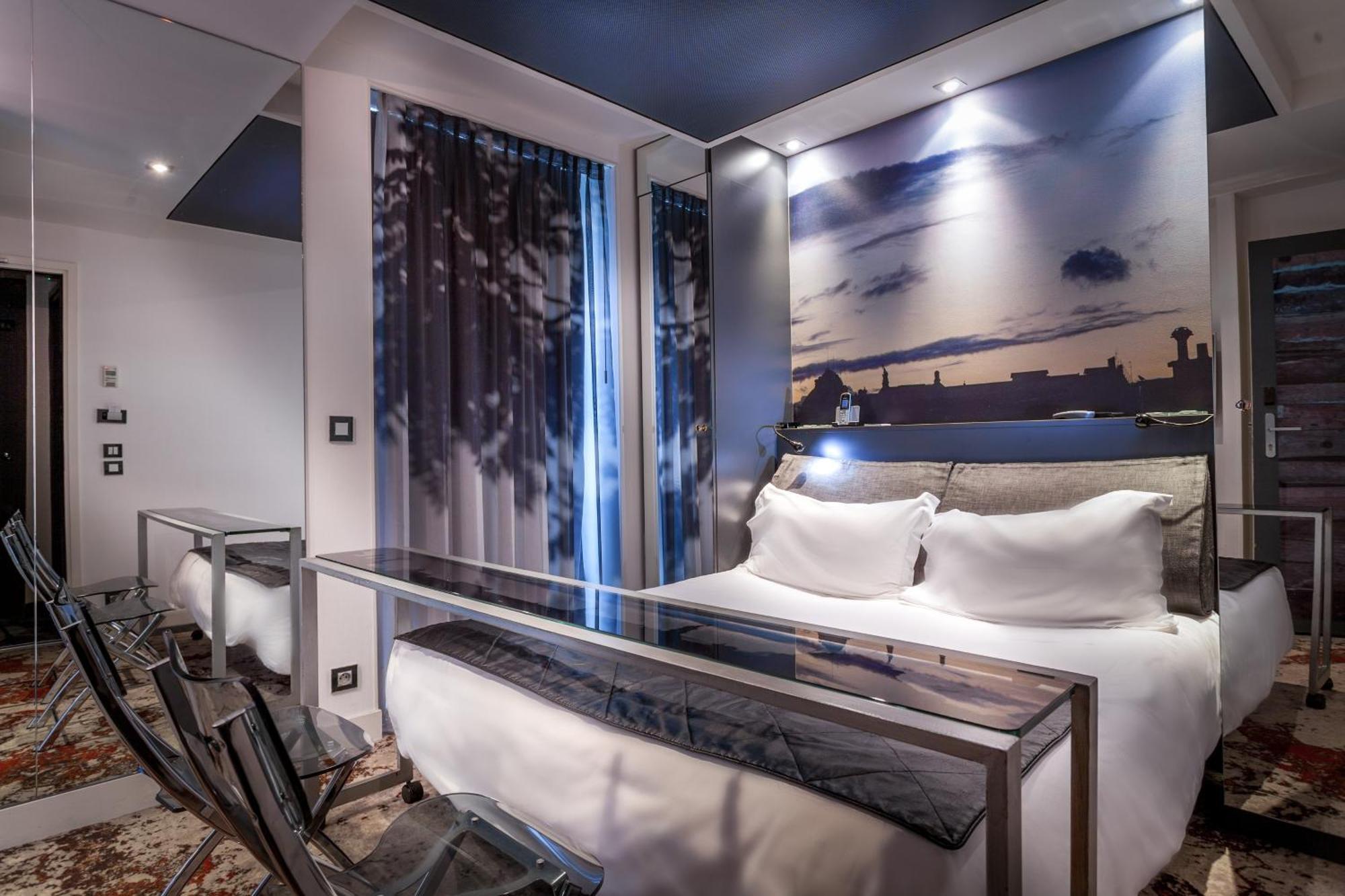 Standard Double Room Massaging-Jet Shower